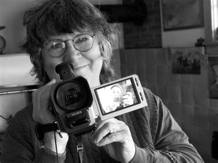 DeeDee Halleck