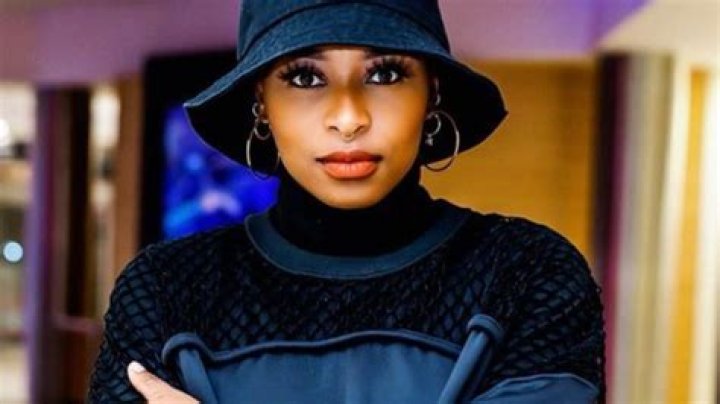 Dj Zinhle