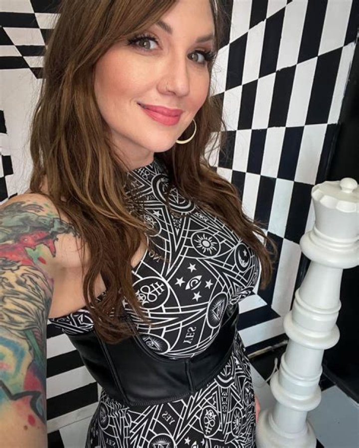 Erica Fett