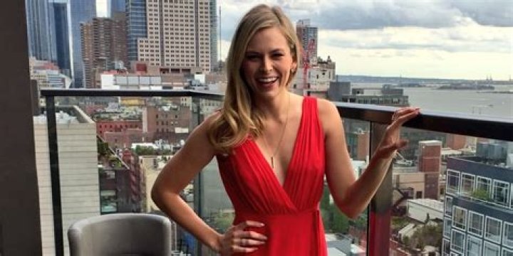 Jamie Erdahl Net Worth