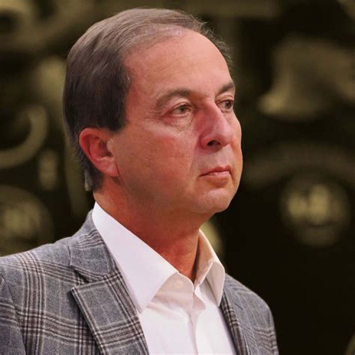 Joe Lacob Net Worth: Details About Business, Career, Wife, Age, Income - SarkariResult