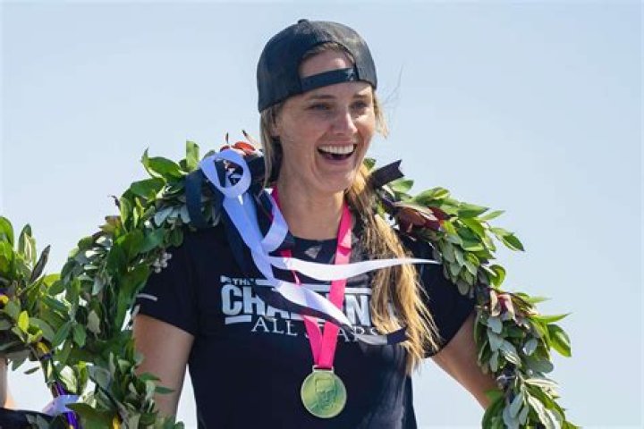 Laurel Stucky