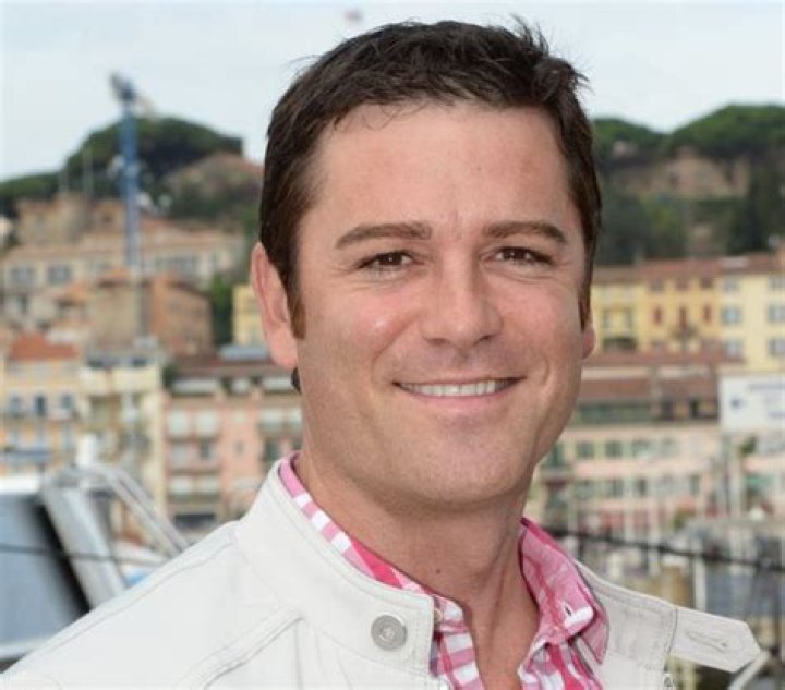 Yannick Bisson Net Worth